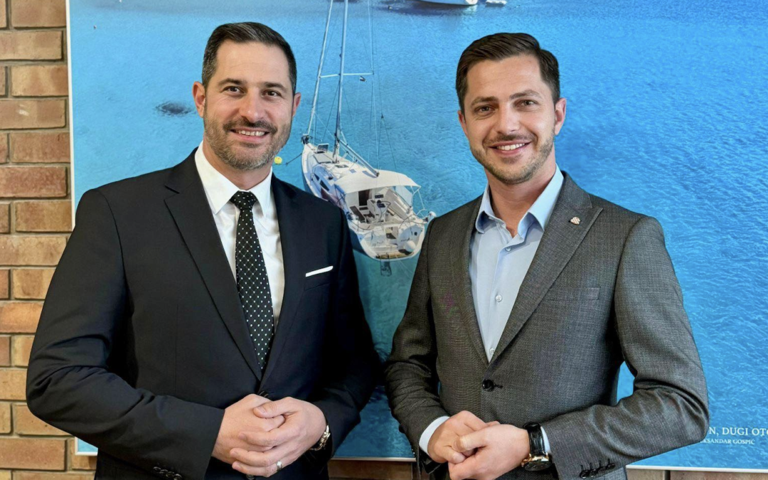 Ministar Lončar razgovarao s ministrom u Vladi Republike Hrvatske Tončijem Glavinom